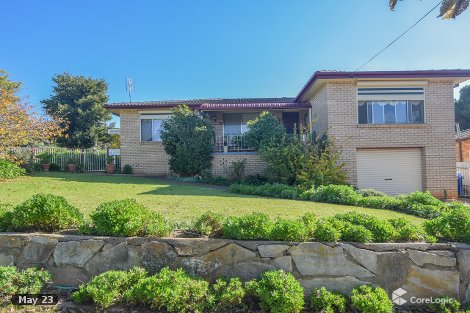 1 Crichton Cres, Young, NSW 2594