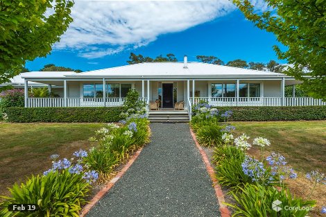 205 Mount Macedon Rd, Macedon, VIC 3440