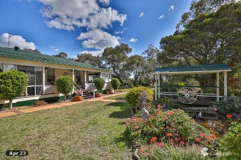 23 Clarke Rd, Biddeston, QLD 4401