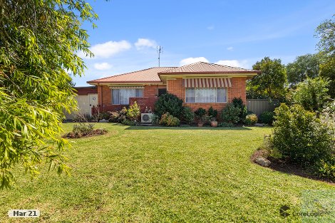 3 Hill St, Tocumwal, NSW 2714