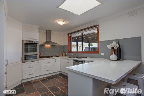 29 Strickland Ave, Mill Park, VIC 3082