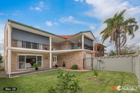 70 Lakeview Pde, Pelican, NSW 2281