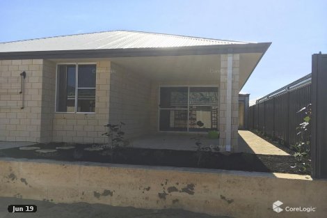 4 Sunstone Bvd, Treeby, WA 6164