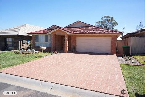 41 Fysh Ave, Middleton Grange, NSW 2171