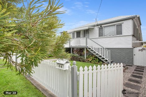 34 Ellen St, Woody Point, QLD 4019