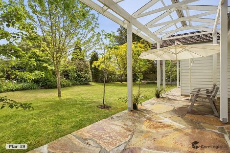 74 Old Mornington Rd, Mount Eliza, VIC 3930