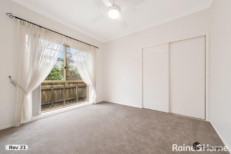 10 Crown Pl, Carindale, QLD 4152