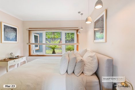 19 West Park Gr, Parklands, TAS 7320