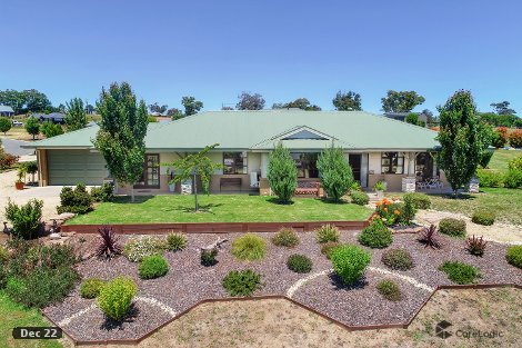 3 Elm Pl, Mansfield, VIC 3722