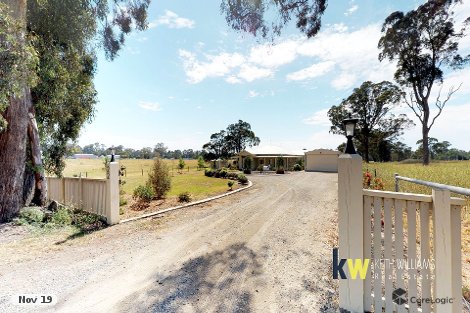 22 Nicholsons Rd, Toongabbie, VIC 3856