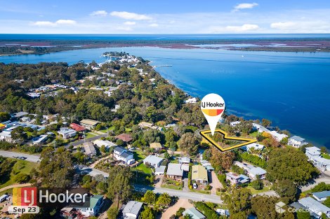 9 Lake King Pl, Metung, VIC 3904