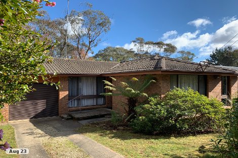 8 St Andrews Ave, Blackheath, NSW 2785