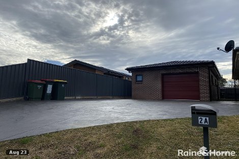 2 Hall Pl, Eagle Vale, NSW 2558