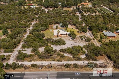 816 Nicholson Rd, Oakford, WA 6121