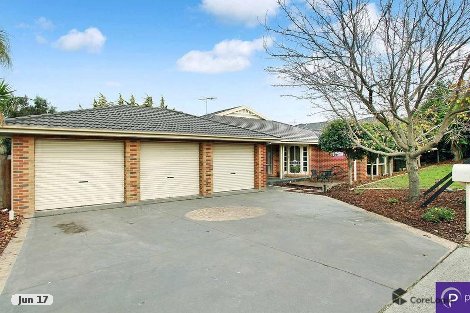 21 Portchester Bvd, Beaconsfield, VIC 3807