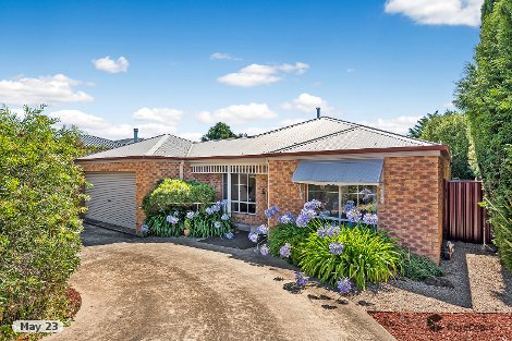 35 Caroline Chisholm Dr, Kyneton, VIC 3444