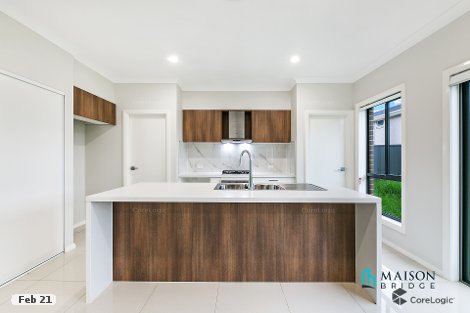 27 Ellevsen St, Rouse Hill, NSW 2155