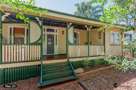 38 Esmond St, Rockville, QLD 4350