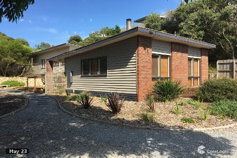 4 Graeme Gr, Sandy Point, VIC 3959