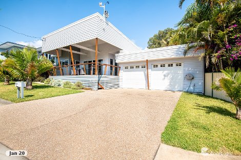 4 Ocean View Cres, Emerald Beach, NSW 2456