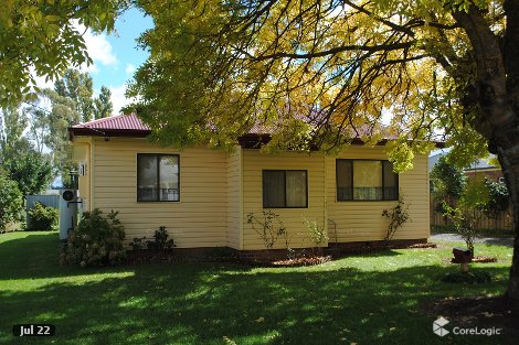 8 Philip St, Crookwell, NSW 2583