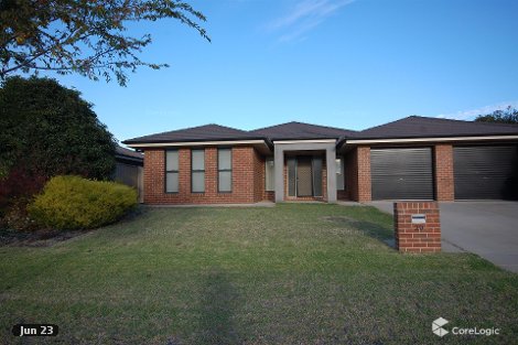 29 Warambee St, Glenfield Park, NSW 2650