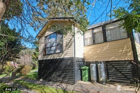 28 Old Warburton Rd, Warburton, VIC 3799