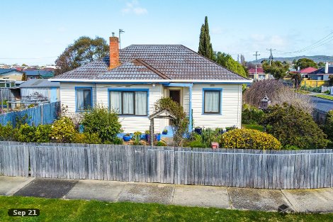 8 Adam St, Devonport, TAS 7310