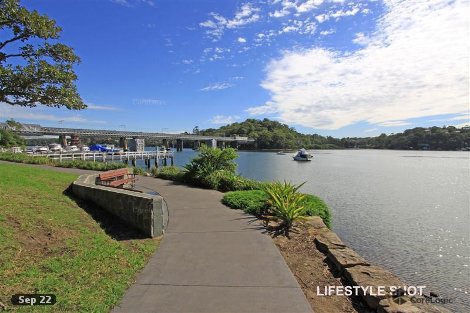 2b Loretta Ave, Como, NSW 2226