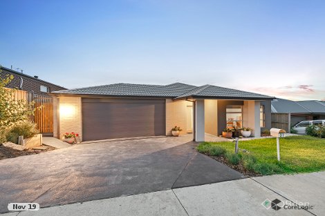 37 Mountford Rise, Pakenham, VIC 3810