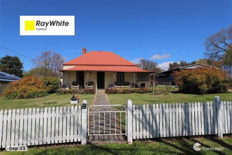 111 Tumut St, Adelong, NSW 2729