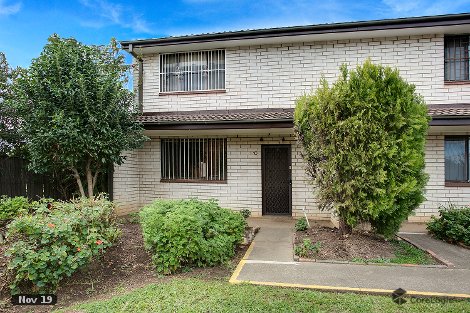 10/9-13 Surrey St, Minto, NSW 2566