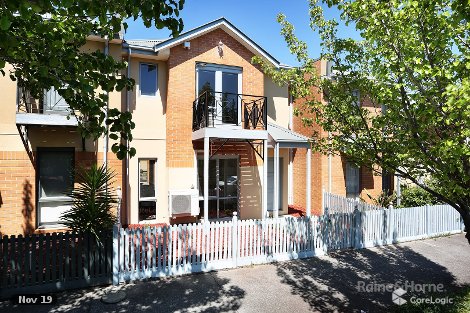 20 Waterford Ave, Maribyrnong, VIC 3032