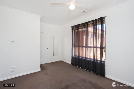 2/11 Arnold St, Sunshine West, VIC 3020