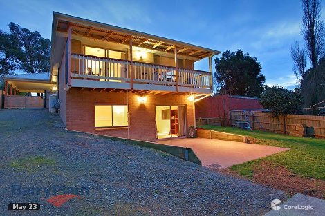 16 Railway Rd, Seville, VIC 3139