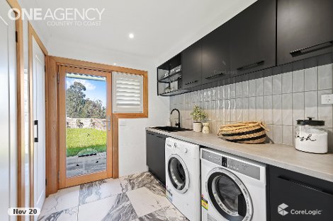 75 Bayview Rd, Jindivick, VIC 3818