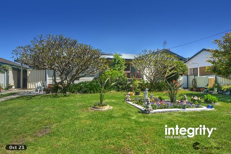 34 Edwards Ave, Bomaderry, NSW 2541