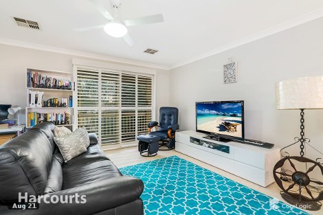 11 Berrimilla Way, Beaumont Hills, NSW 2155