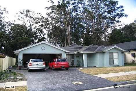 19 Quattroville Pl, Green Point, NSW 2251