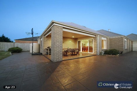 5 Tea Tree Ct, Lyndhurst, VIC 3975