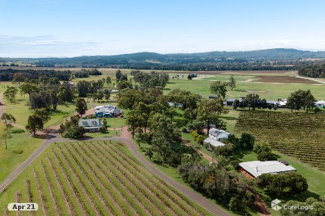 438 Wilderness Rd, Lovedale, NSW 2325