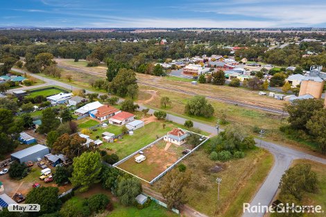 24 Derry St, Ganmain, NSW 2702