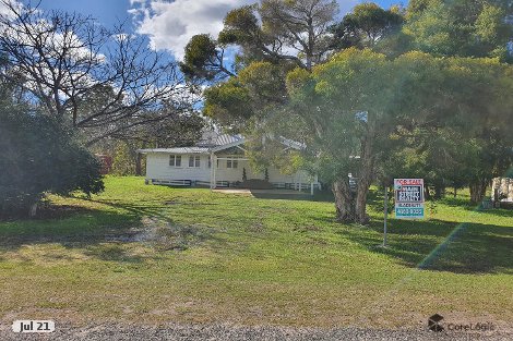 4 Fergus St, Cooyar, QLD 4402