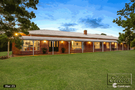 30 Belvoir Park Rd, Ravenswood, VIC 3453