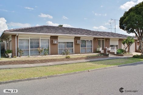 6 Saxtons Dr, Moe, VIC 3825