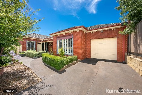 4/49 Brantome St, Gisborne, VIC 3437