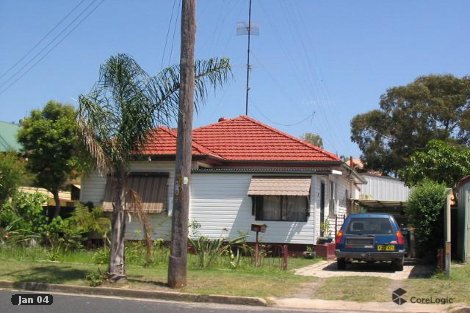 10 Holt St, Mayfield East, NSW 2304