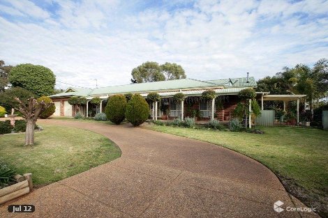 4 Bristol St, Collingullie, NSW 2650