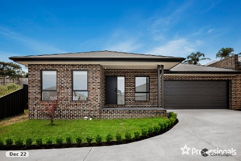 2 Delizia Cl, Wandin North, VIC 3139