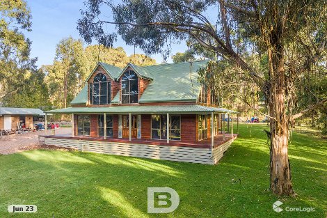 62 Blackmore Rd, Woodend, VIC 3442